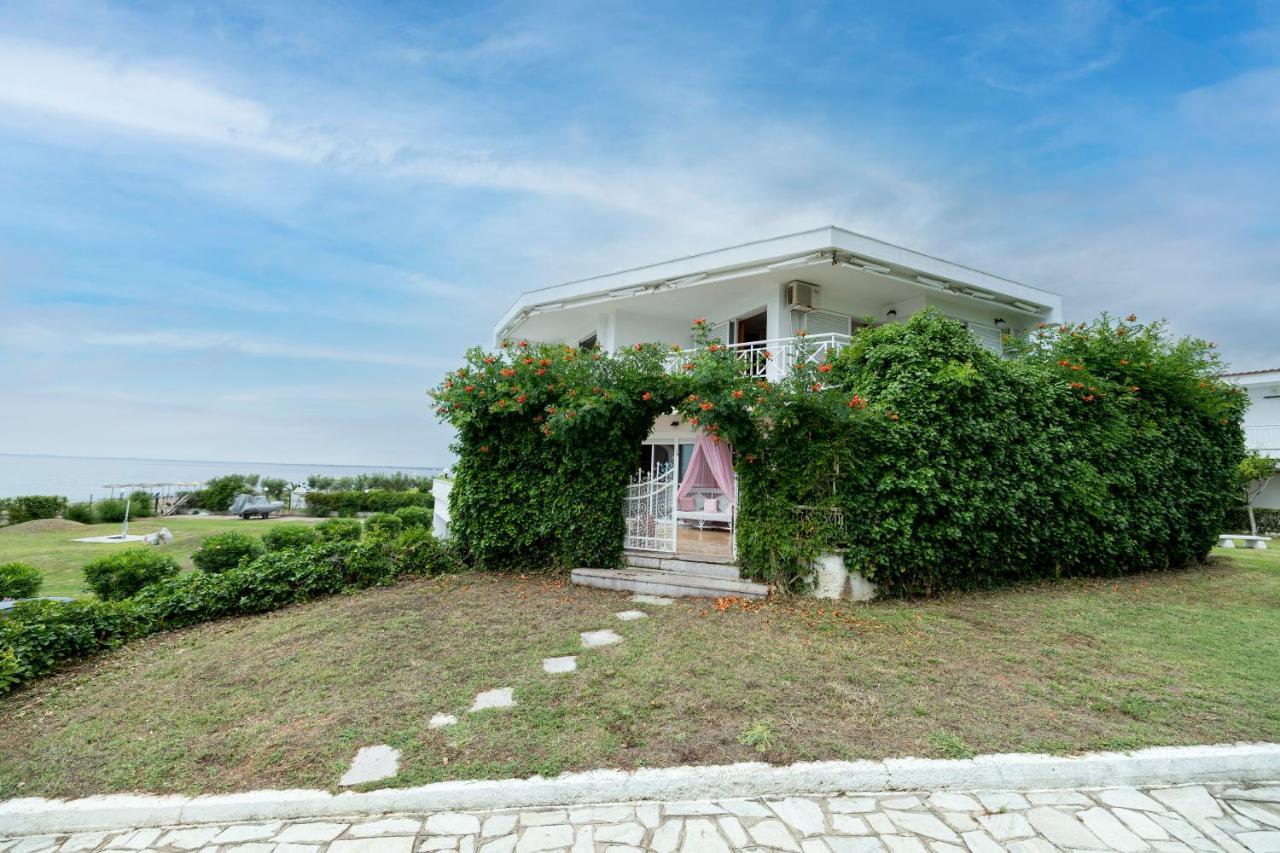 Delmare Dom Seafront Villa Kalyves Polygyrou Экстерьер фото